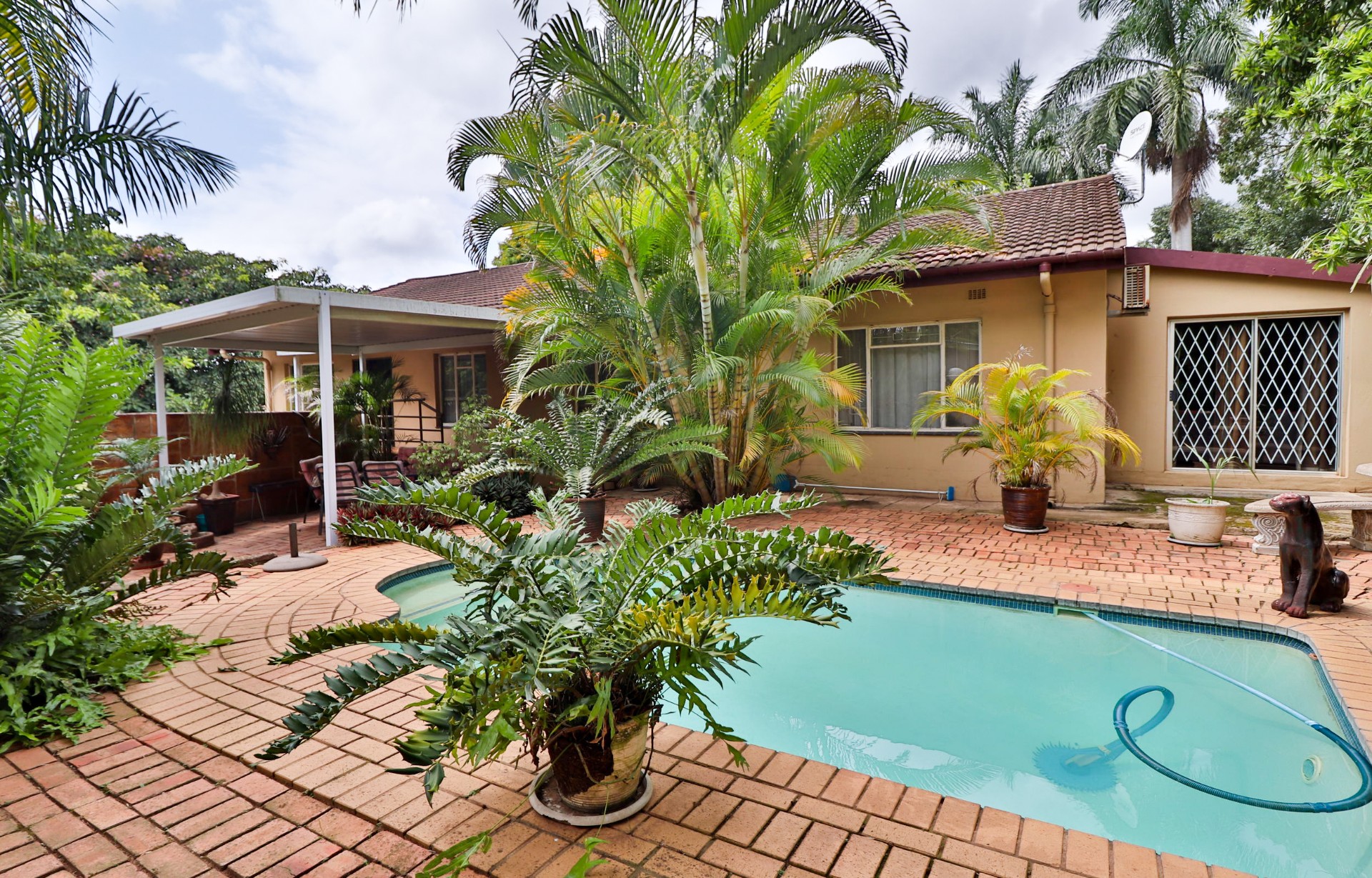 property-5327028-749371_o